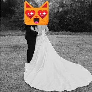 Elegant White Wedding Dress